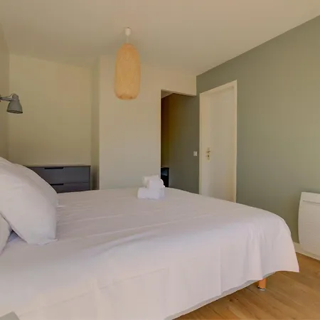 De La Source * Arcachon