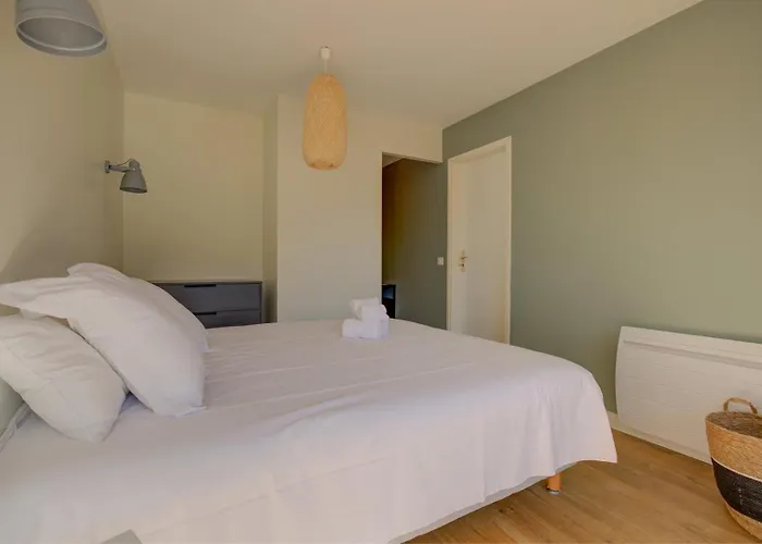 De La Source * Arcachon